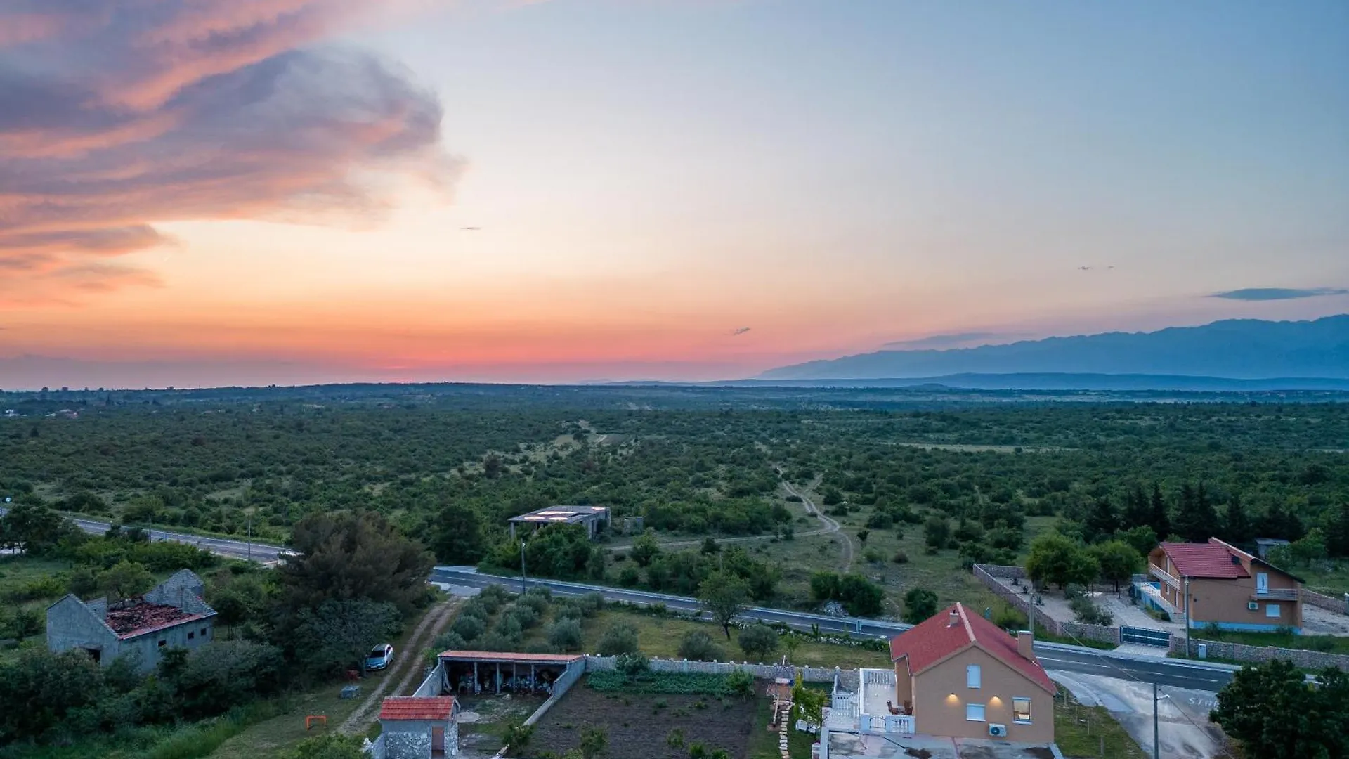 Vila Roza Gornje Biljane 빌라